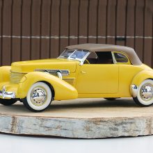 1937 Cord 812 im Maßstab 1:24